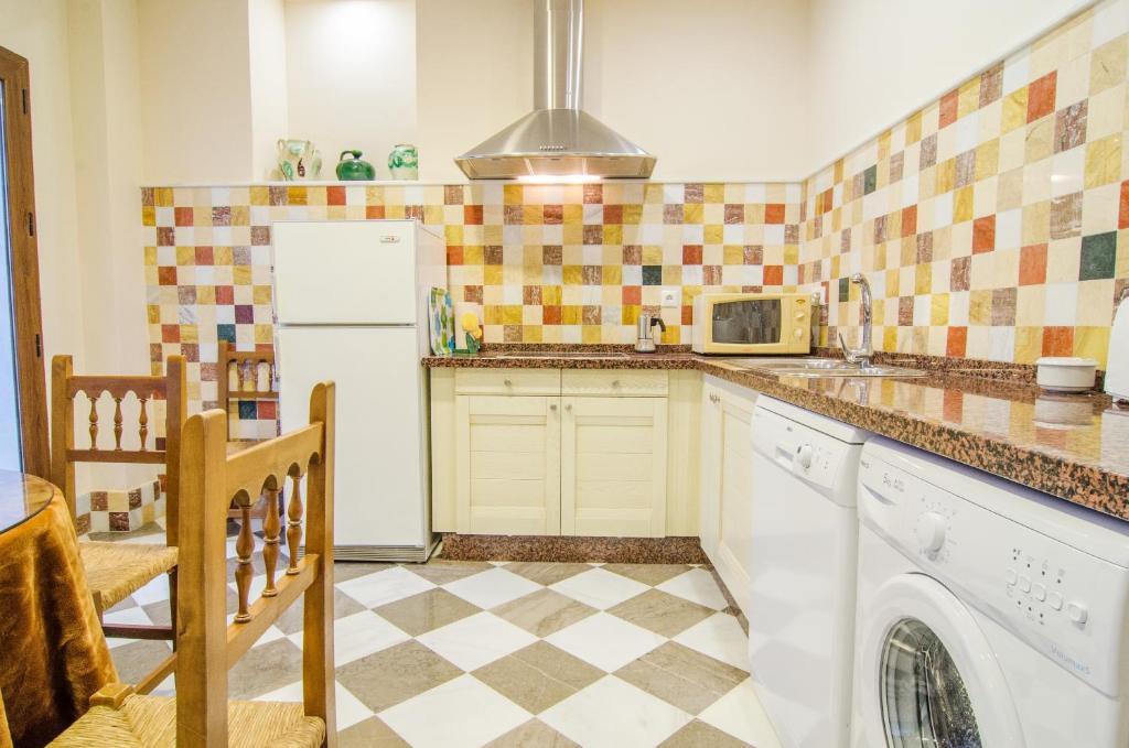 Apartamentos Salmerones Alhama de Granada Rum bild